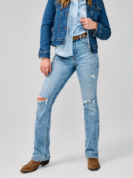Wrangler Denim - Wrangler High Rise Bold Boot Jeans Distressed Light Wash 8 x32 NWT